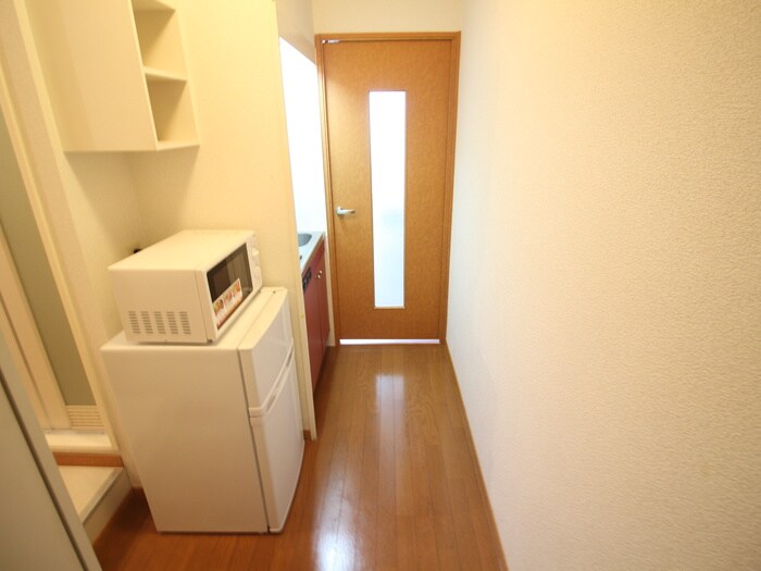 物件内観写真17　(廊下)