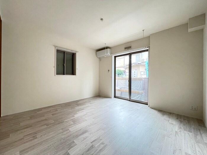 物件内観写真5　(居室)