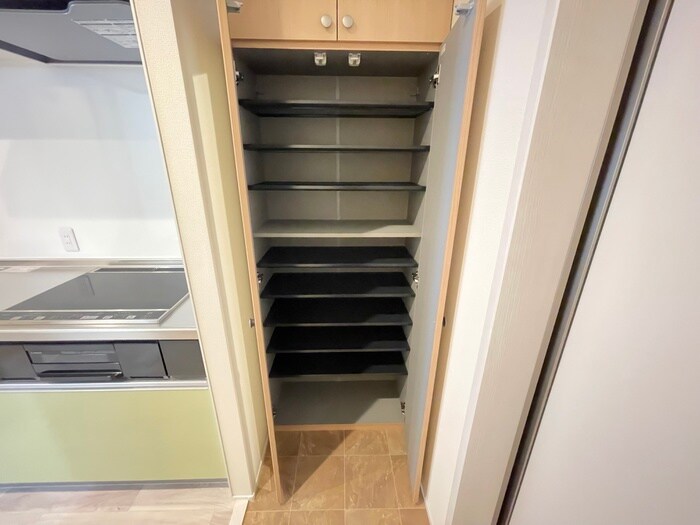 物件内観写真9　(靴箱)
