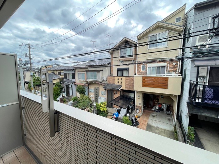 物件内観写真15　(室内からの展望)