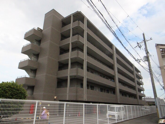 物件外観写真3　(外観写真)