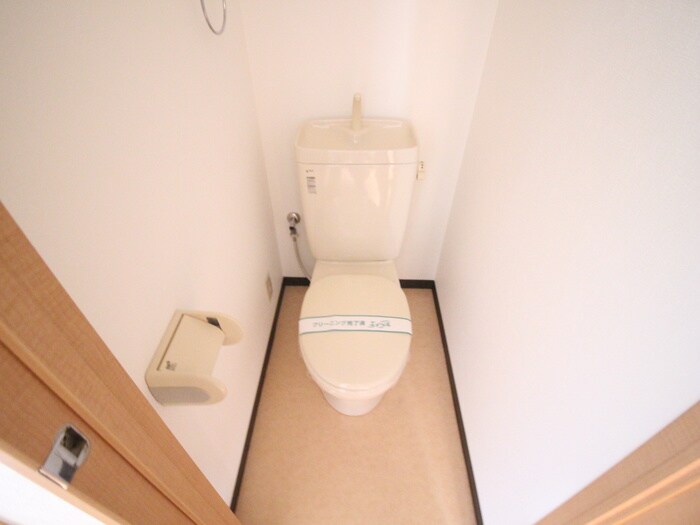 物件内観写真11　(トイレ)