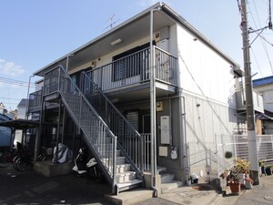小西ハイツ南棟外観写真