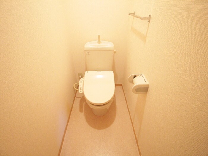 物件内観写真13　(トイレ)