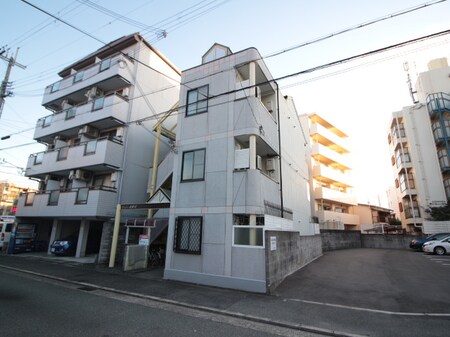 パール武庫川外観写真