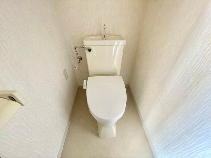 物件内観写真11　(トイレ)
