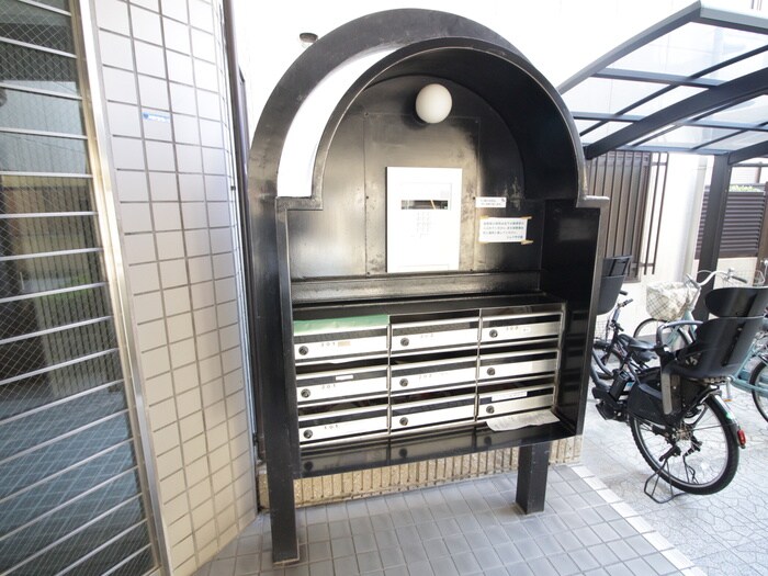 物件外観写真6　(建物設備)