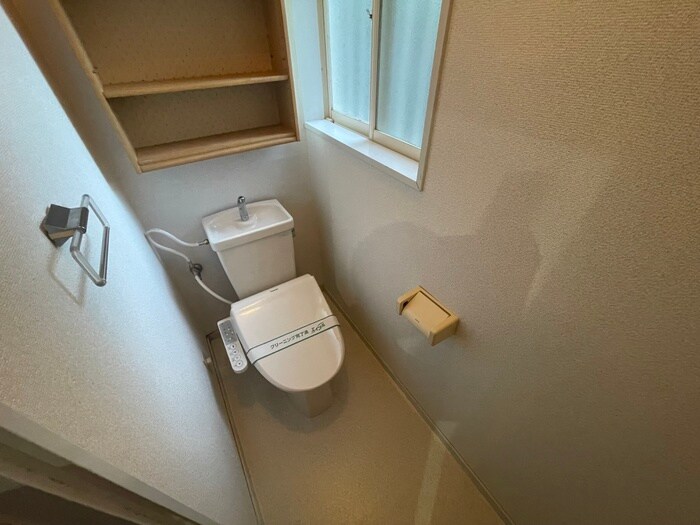 物件内観写真10　(トイレ)