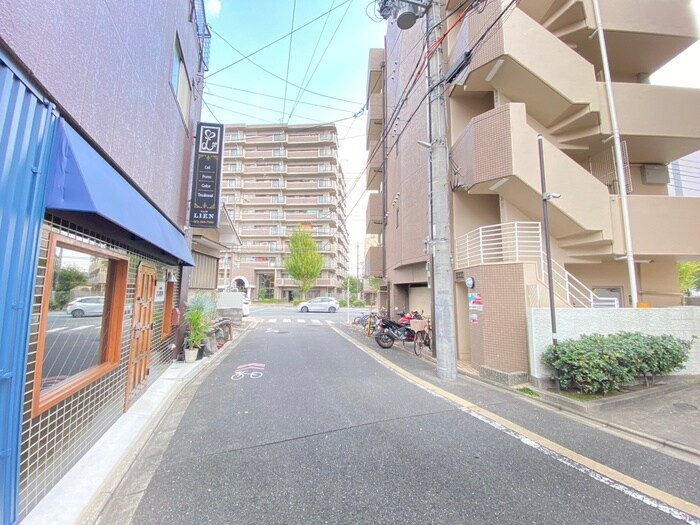 物件外観写真6　(周辺環境)