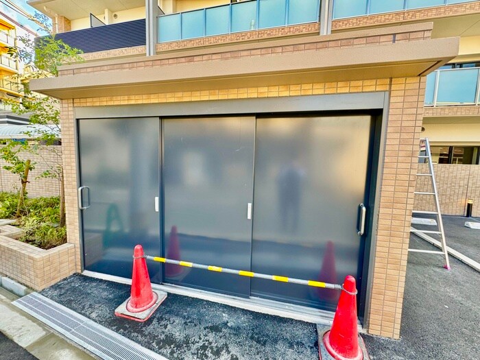 物件外観写真4　(建物設備)