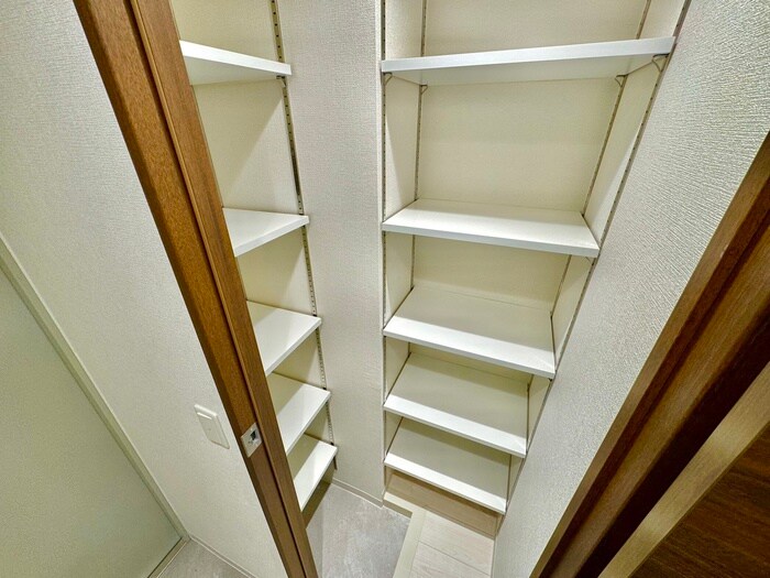 物件内観写真22　(靴箱)