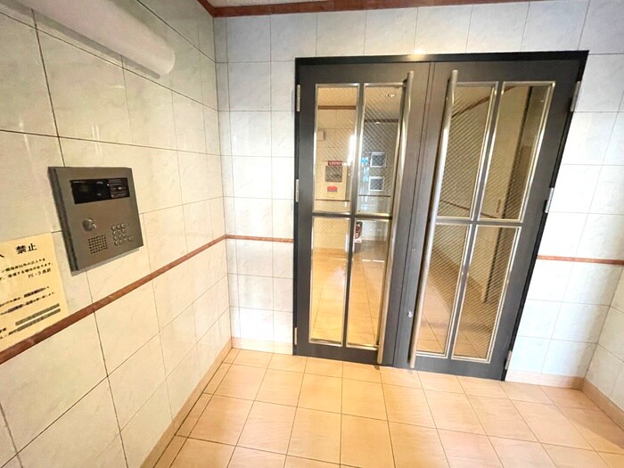 Ｐ．Ｓ．－９長居のエントランス部分