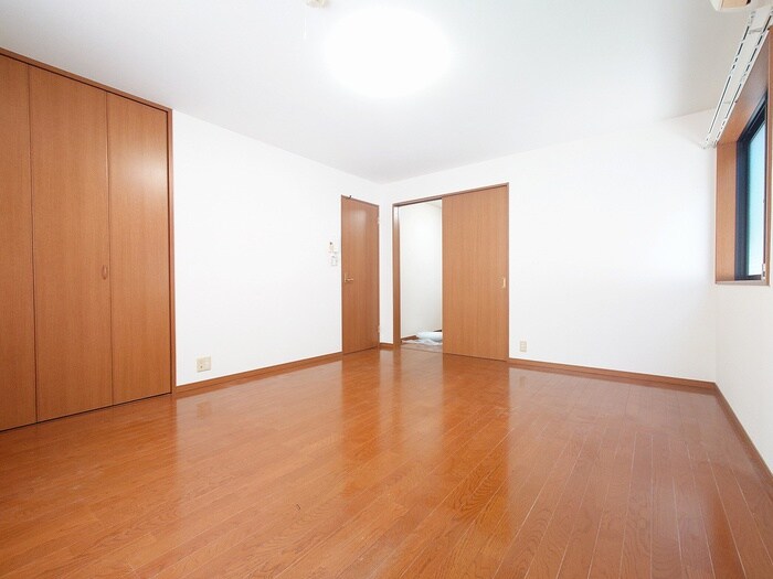 物件内観写真12　(居室)