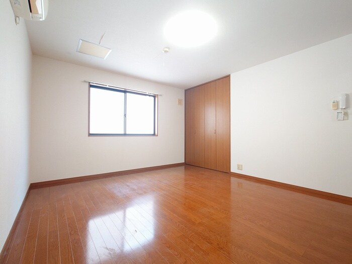 物件内観写真13　(居室)