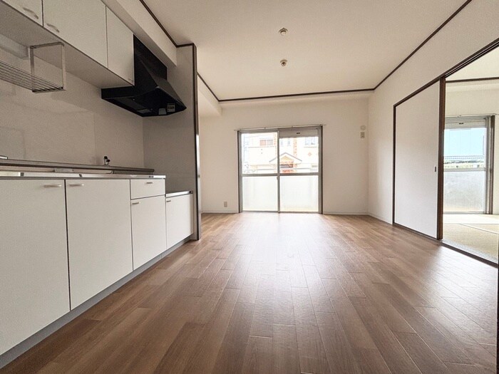 物件内観写真8　(居室)