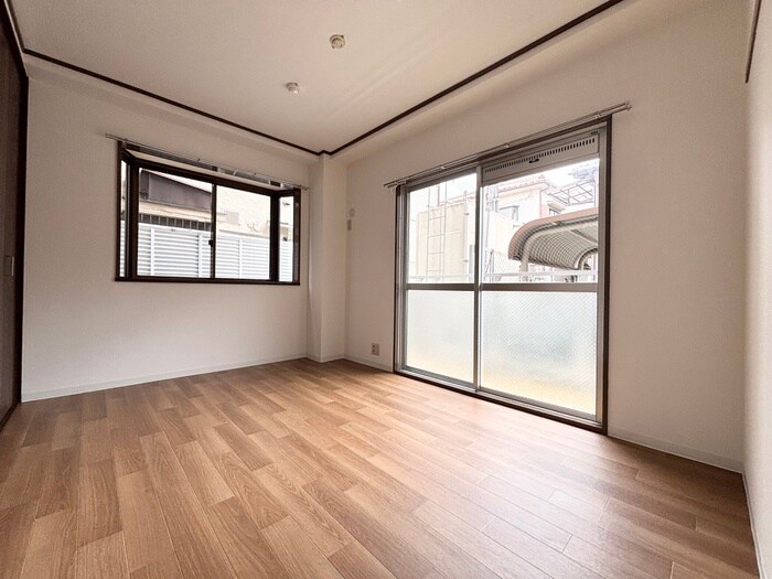 物件内観写真10　(居室)