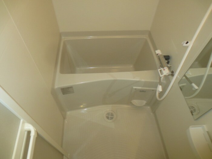 物件内観写真12　(バス／シャワールーム等)