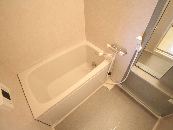 物件内観写真13　(バス／シャワールーム等)