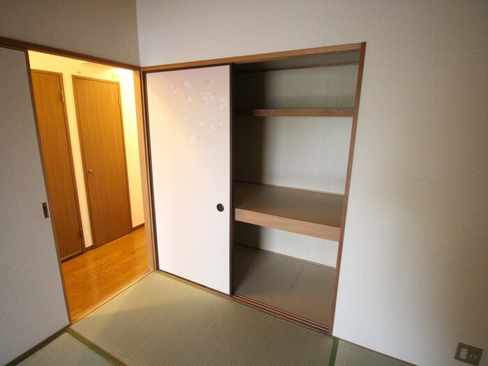 物件内観写真14　(収納)