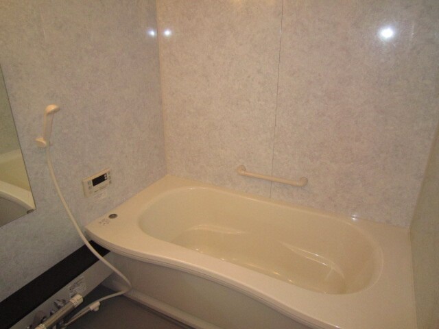 物件内観写真8　(バス／シャワールーム等)