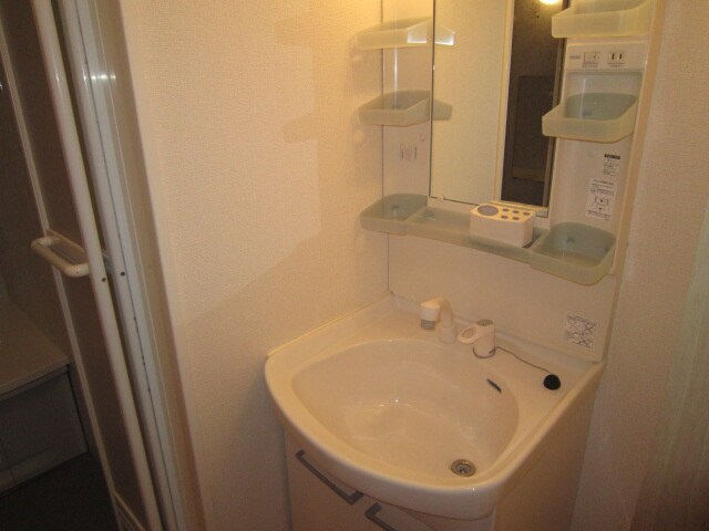 物件内観写真15　(洗面)
