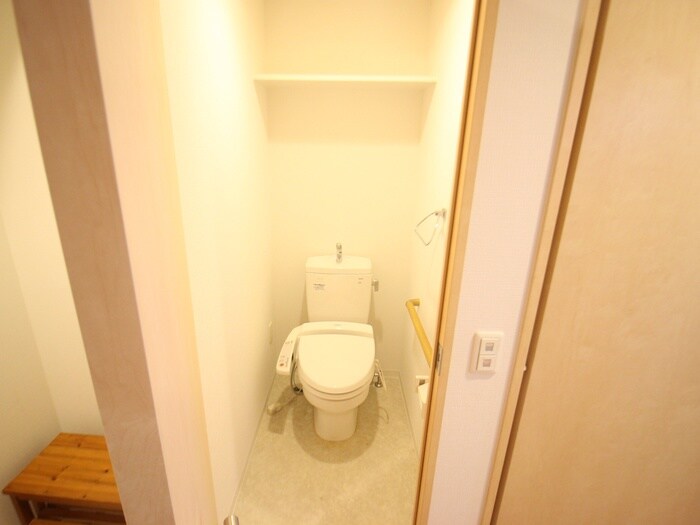 物件内観写真11　(トイレ)