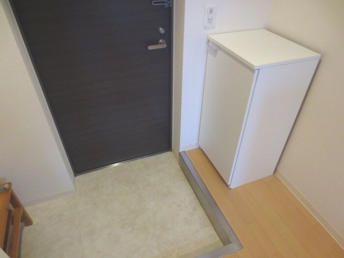 物件内観写真15　(靴箱)