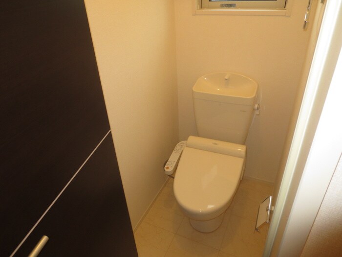 物件内観写真13　(トイレ)