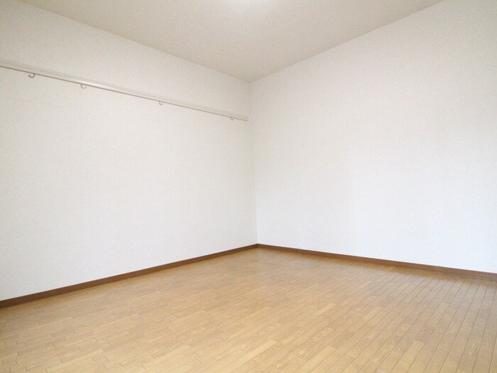 物件内観写真17　(居室)