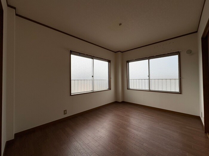 物件内観写真11　(居室)