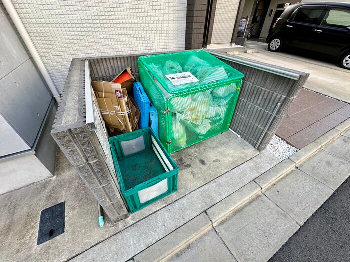 物件外観写真6　(建物設備)