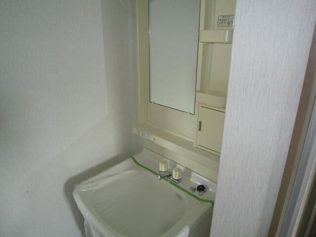 物件内観写真8　(洗面)