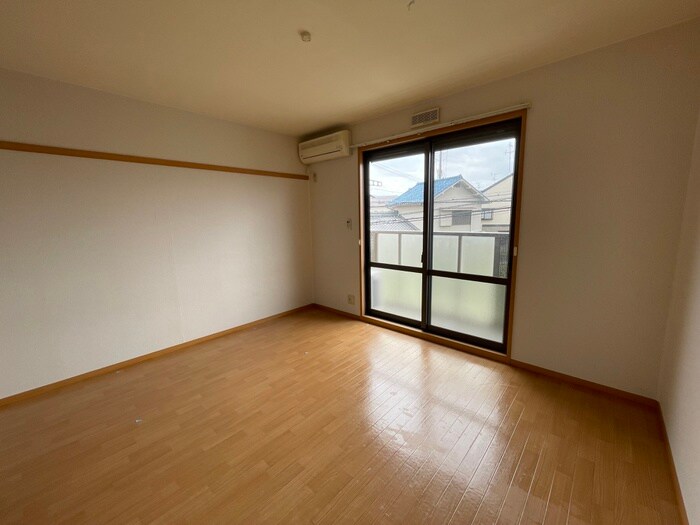 物件内観写真21　(居室)