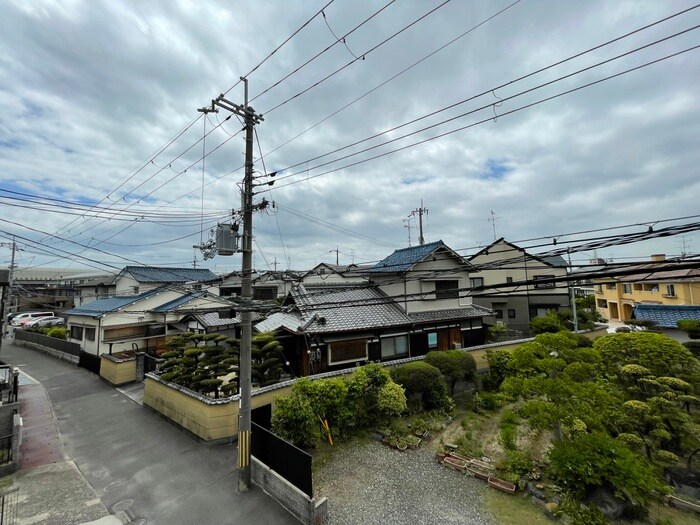 物件内観写真22　(室内からの展望)