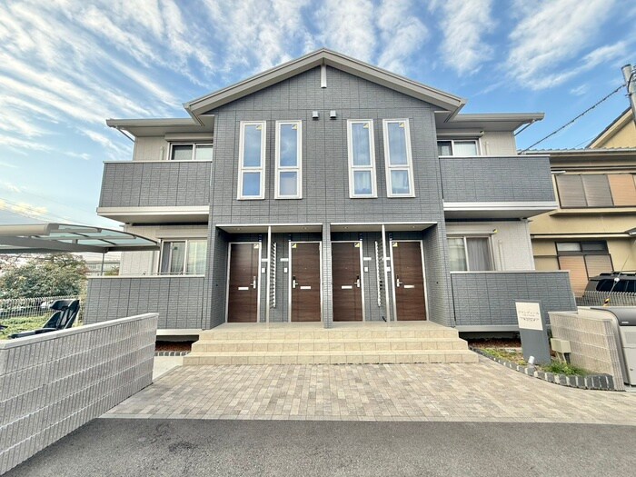 物件外観写真2　(外観写真)