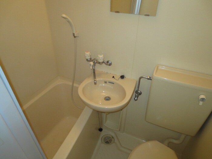 物件内観写真10　(バス／シャワールーム等)