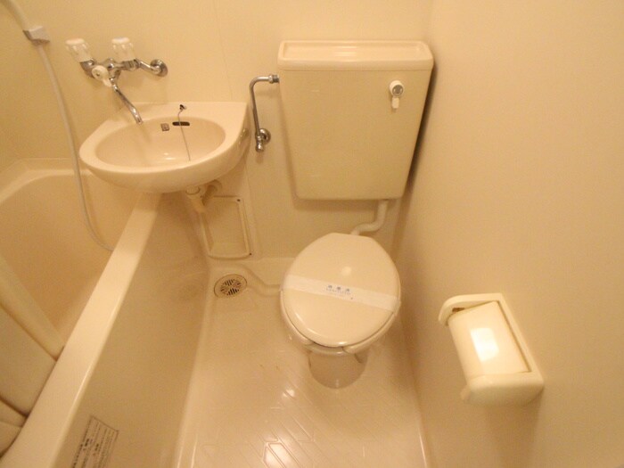 物件内観写真10　(トイレ)