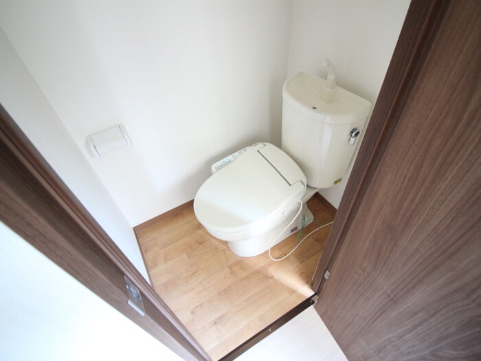 物件内観写真11　(トイレ)