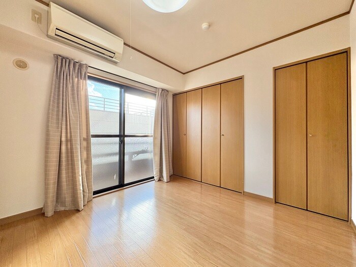 物件内観写真8　(居室)