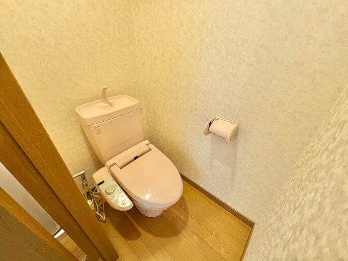 物件内観写真11　(トイレ)