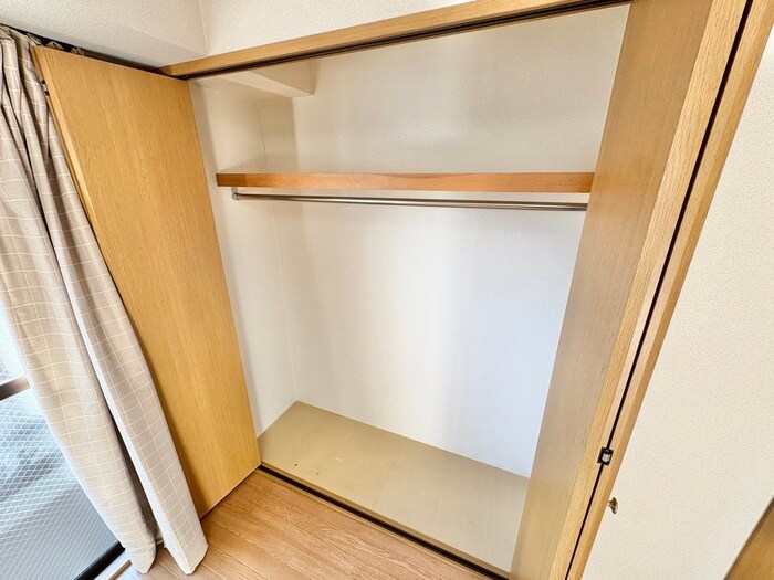 物件内観写真18　(収納)
