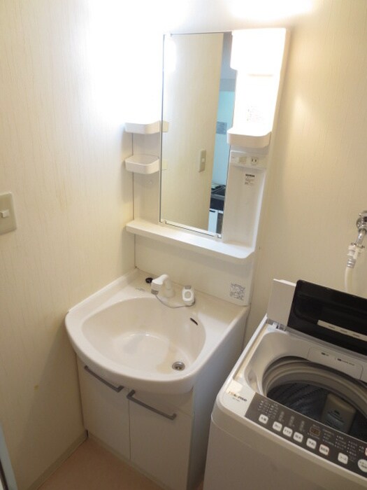 物件内観写真8　(洗面)