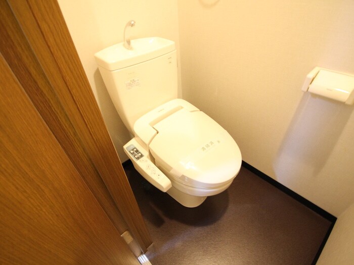 物件内観写真10　(トイレ)