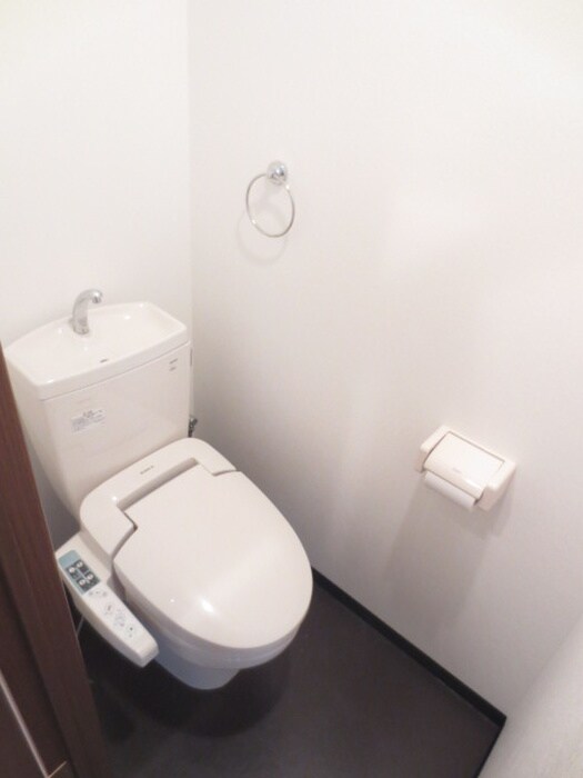 物件内観写真10　(トイレ)