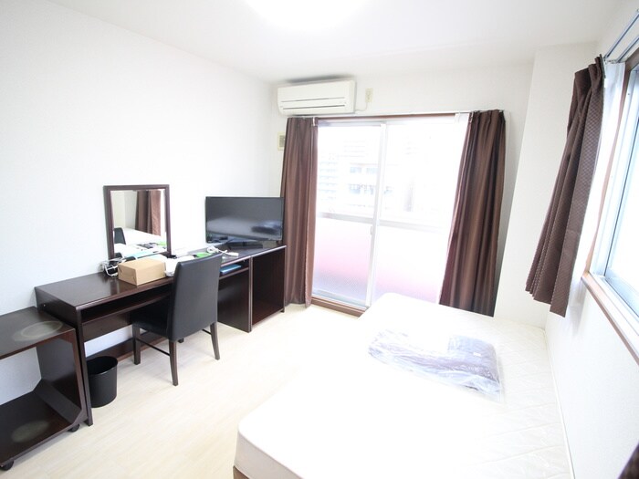 物件内観写真13　(居室)