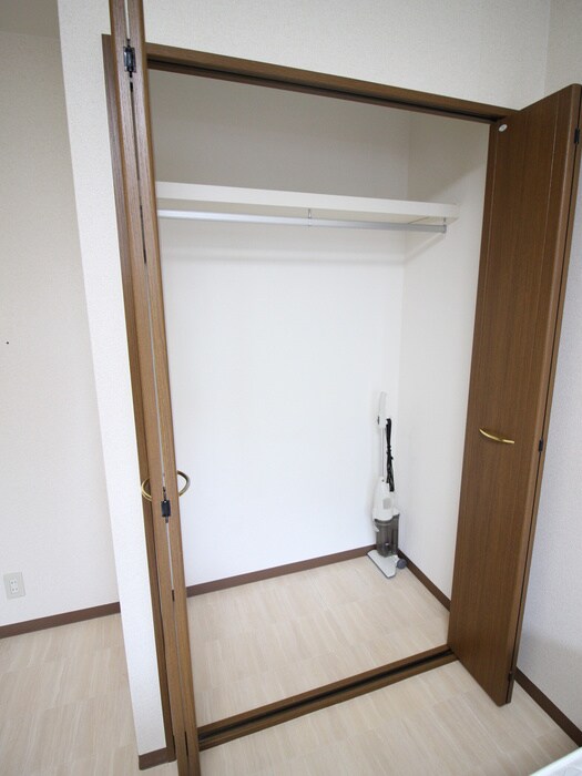 物件内観写真14　(収納)