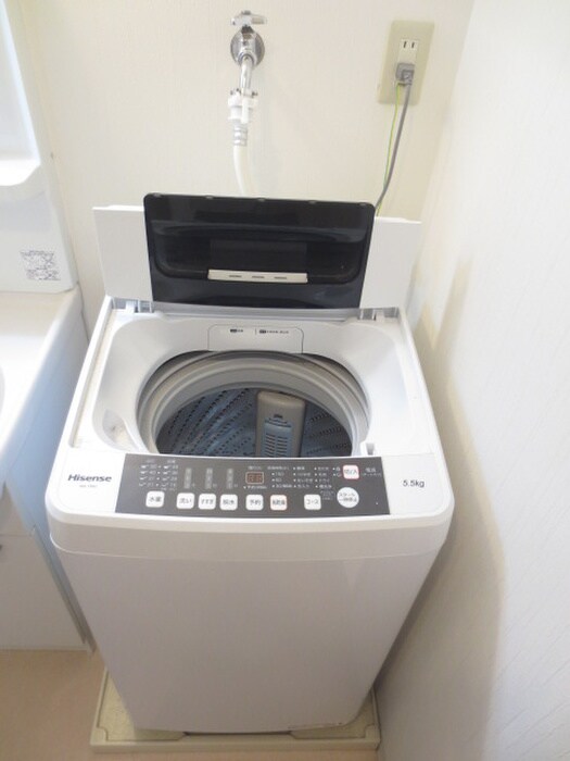 物件内観写真19　(洗濯機置場)