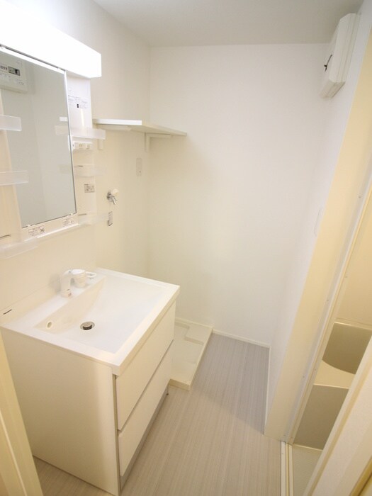 物件内観写真21　(洗面)