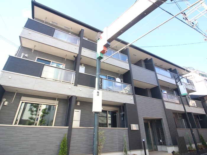 物件外観写真1　(外観写真)