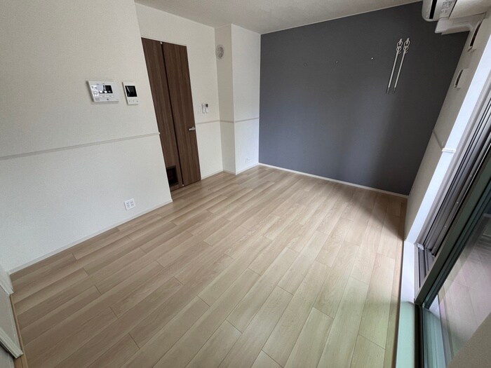 物件内観写真6　(居室)